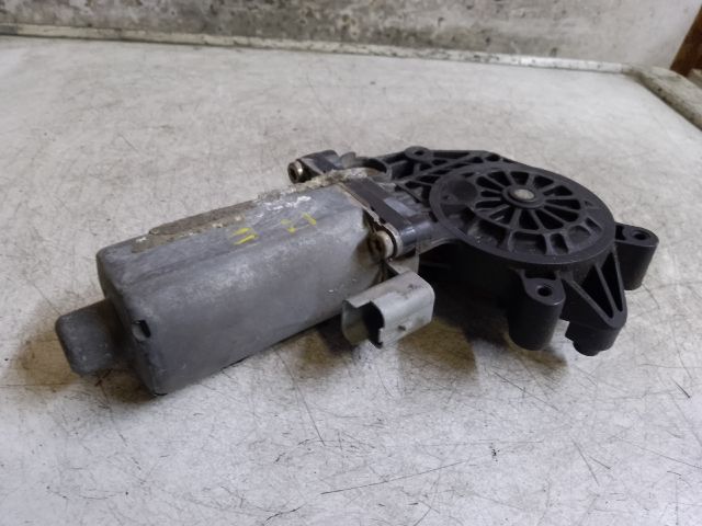 bontott PEUGEOT 206 Bal első Ablakemelő Motor