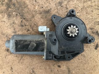 bontott PEUGEOT 206 Bal első Ablakemelő Motor