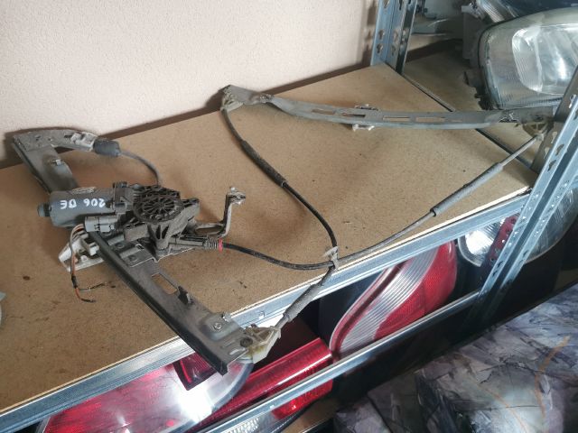 bontott PEUGEOT 206 Bal első Ablakemelő Szerkezet (Elektromos)