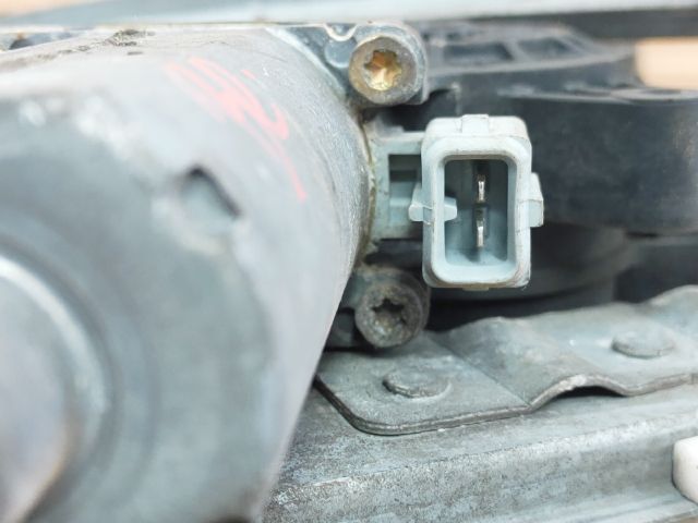 bontott PEUGEOT 206 Bal első Ablakemelő Szerkezet (Elektromos)