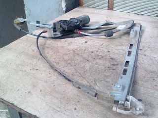 bontott PEUGEOT 206 Bal első Ablakemelő Szerkezet (Elektromos)