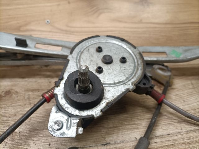 bontott PEUGEOT 206 Bal első Ablakemelő Szerkezet (Mechanikus)