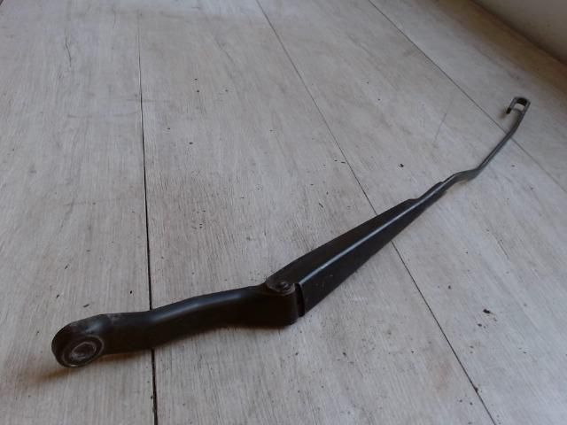 bontott PEUGEOT 206 Bal első Ablaktörlő Kar