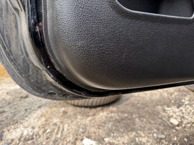 bontott PEUGEOT 206 Bal első Ajtó Kárpit