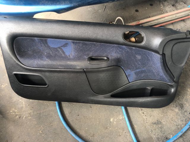 bontott PEUGEOT 206 Bal első Ajtó Kárpit