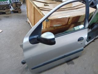 bontott PEUGEOT 206 Bal első Ajtó (Részeivel)