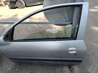 bontott PEUGEOT 206 Bal első Ajtó (Részeivel)