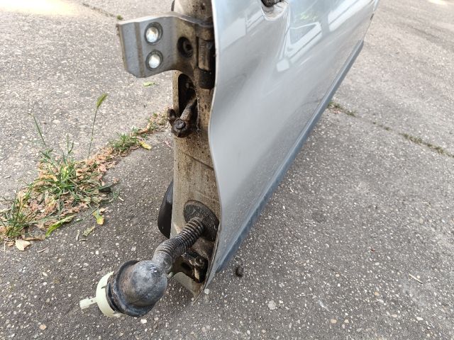 bontott PEUGEOT 206 Bal első Ajtó (Részeivel)