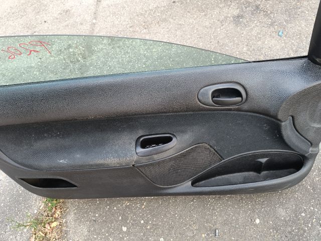 bontott PEUGEOT 206 Bal első Ajtó (Részeivel)