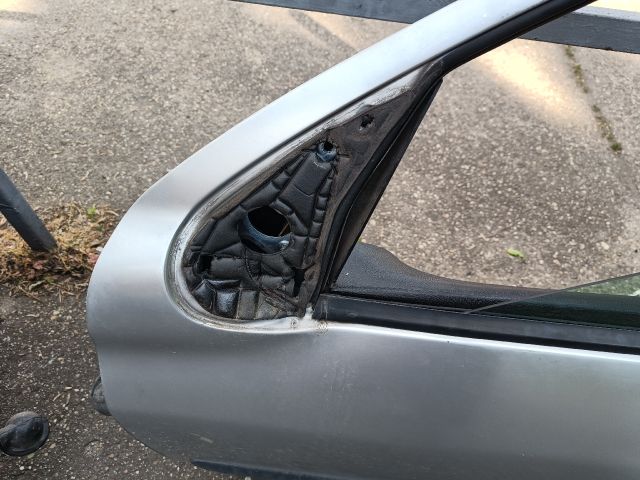 bontott PEUGEOT 206 Bal első Ajtó (Részeivel)