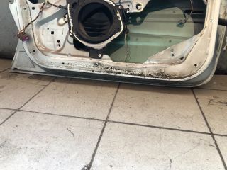 bontott PEUGEOT 206 Bal első Ajtó (Üres lemez)
