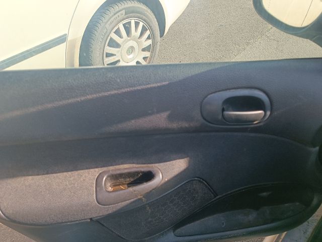 bontott PEUGEOT 206 Bal első Ajtóhatároló