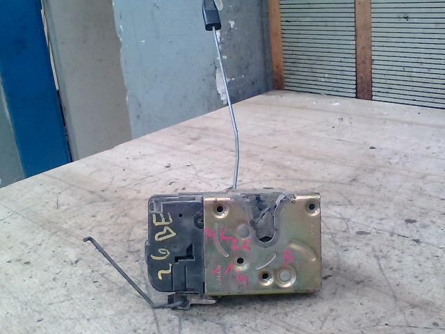 bontott PEUGEOT 206 Bal első Ajtózár