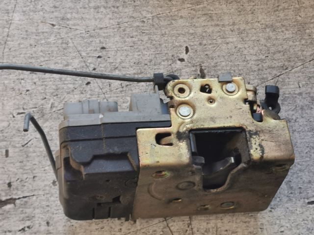 bontott PEUGEOT 206 Bal első Ajtózár