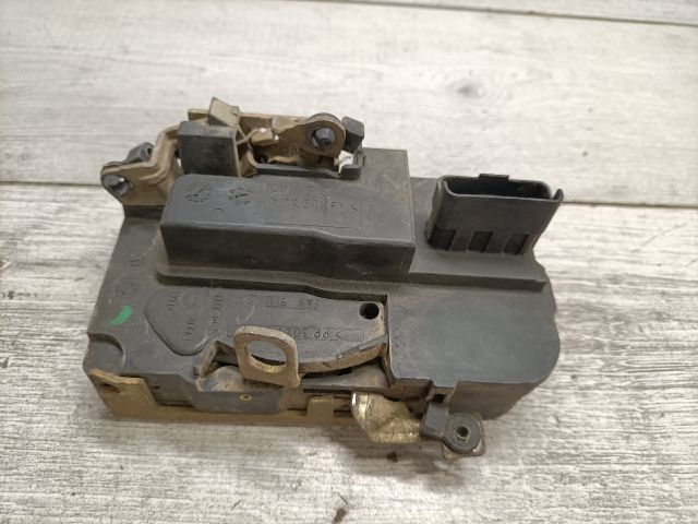 bontott PEUGEOT 206 Bal első Ajtózár