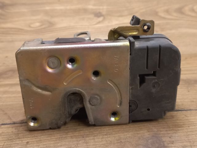 bontott PEUGEOT 206 Bal első Ajtózár