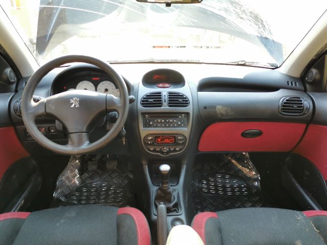 bontott PEUGEOT 206 Bal első Belső Kilincs