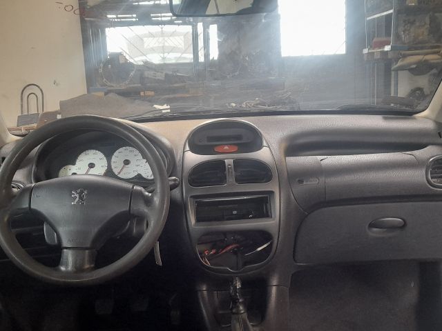 bontott PEUGEOT 206 Bal első Biztonsági Öv Csat