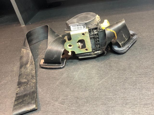 bontott PEUGEOT 206 Bal első Biztonsági Öv