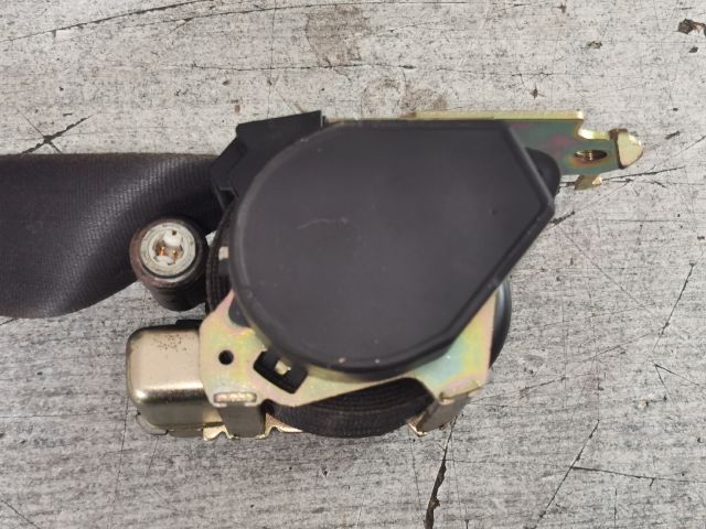 bontott PEUGEOT 206 Bal első Biztonsági Öv