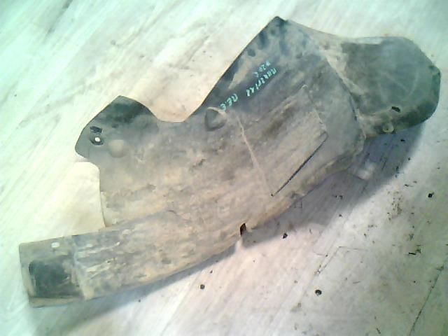 bontott PEUGEOT 206 Bal első Első Dobbetét (Kerékjárati, Műanyag)