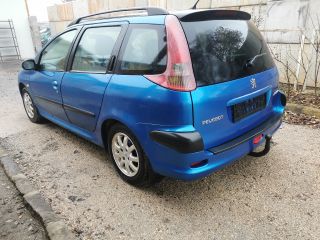 bontott PEUGEOT 206 Bal első Sárvédő Irányjelző