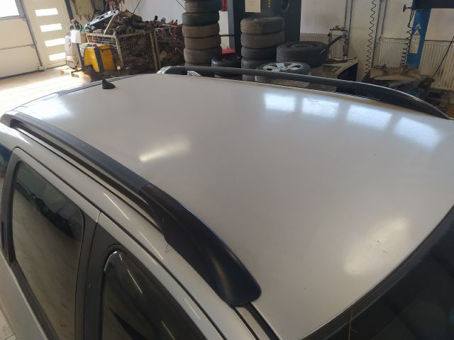 bontott PEUGEOT 206 Bal első Sárvédő Irányjelző