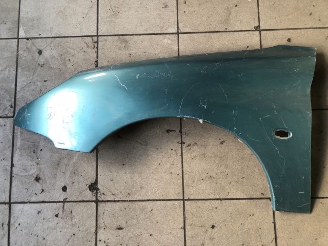 bontott PEUGEOT 206 Bal első Sárvédő
