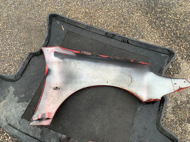 bontott PEUGEOT 206 Bal első Sárvédő