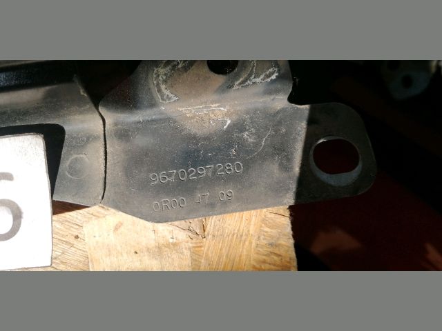 bontott PEUGEOT 206 Bal első Sárvédő