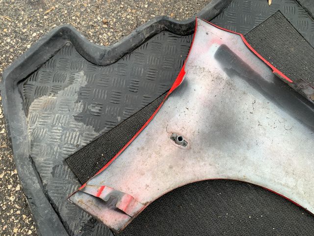 bontott PEUGEOT 206 Bal első Sárvédő