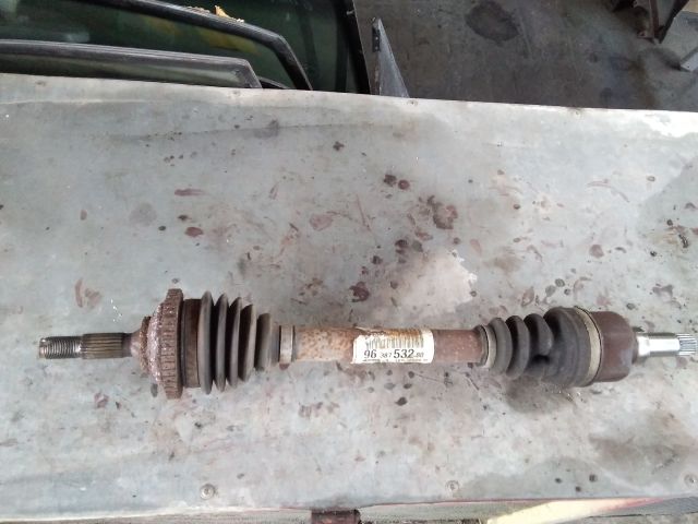 bontott PEUGEOT 206 Bal Féltengely