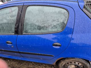 bontott PEUGEOT 206 Bal Fényszóró