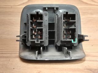 bontott PEUGEOT 206 Bal hátsó Ablakemelő Kapcsoló