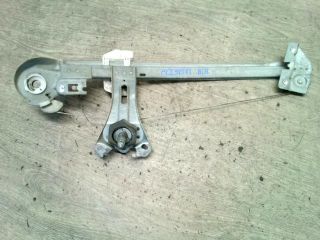 bontott PEUGEOT 206 Bal hátsó Ablakemelő Szerkezet (Mechanikus)