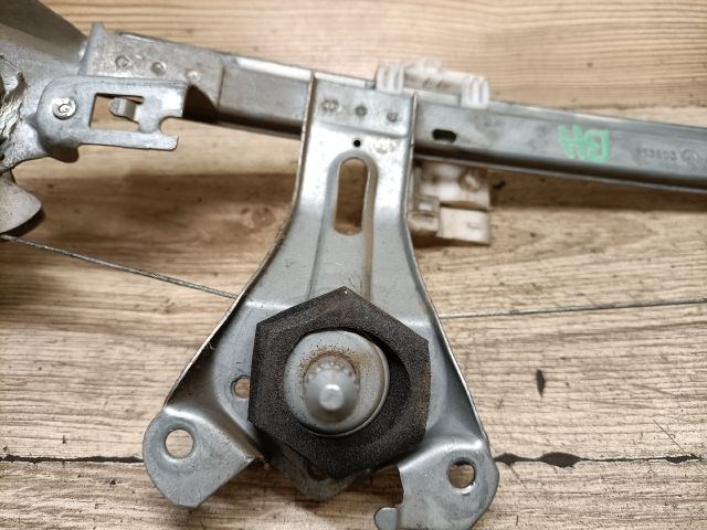 bontott PEUGEOT 206 Bal hátsó Ablakemelő Szerkezet (Mechanikus)