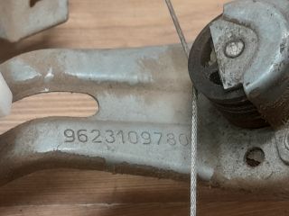 bontott PEUGEOT 206 Bal hátsó Ablakemelő Szerkezet (Mechanikus)