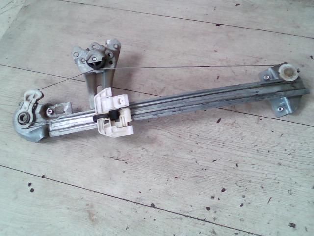 bontott PEUGEOT 206 Bal hátsó Ablakemelő Szerkezet (Mechanikus)