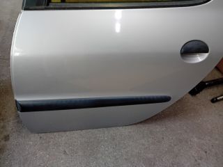 bontott PEUGEOT 206 Bal hátsó Ajtó (Részeivel)