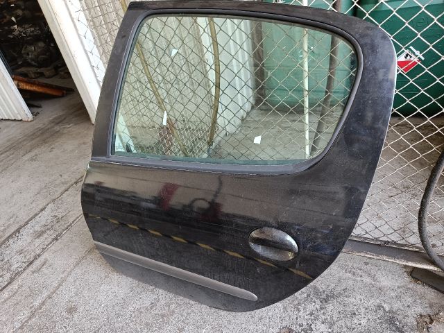 bontott PEUGEOT 206 Bal hátsó Ajtó (Részeivel)