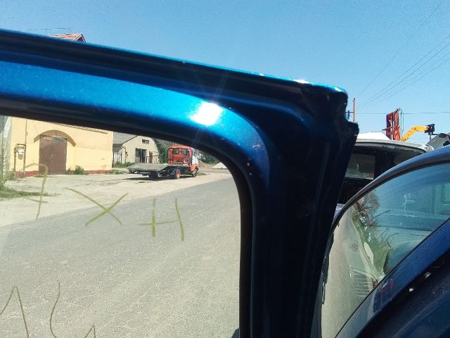 bontott PEUGEOT 206 Bal hátsó Ajtó (Üres lemez)