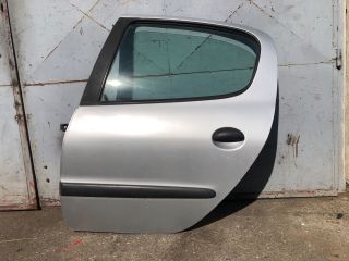 bontott PEUGEOT 206 Bal hátsó Ajtó (Üres lemez)
