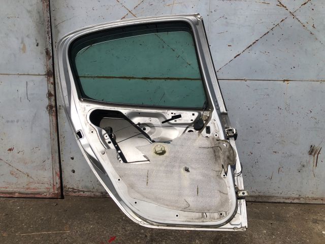 bontott PEUGEOT 206 Bal hátsó Ajtó (Üres lemez)