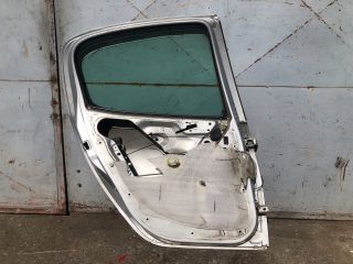 bontott PEUGEOT 206 Bal hátsó Ajtó (Üres lemez)