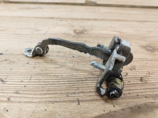 bontott PEUGEOT 206 Bal hátsó Ajtóhatároló