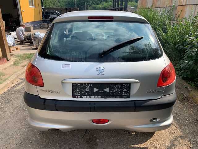 bontott PEUGEOT 206 Bal hátsó Ajtóhatároló