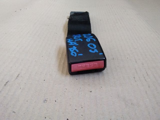 bontott PEUGEOT 206 Bal hátsó Biztonsági Öv Csat