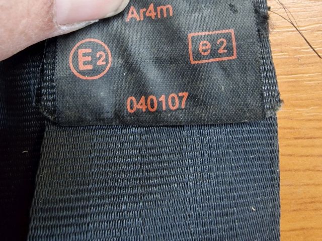 bontott PEUGEOT 206 Bal hátsó Biztonsági Öv