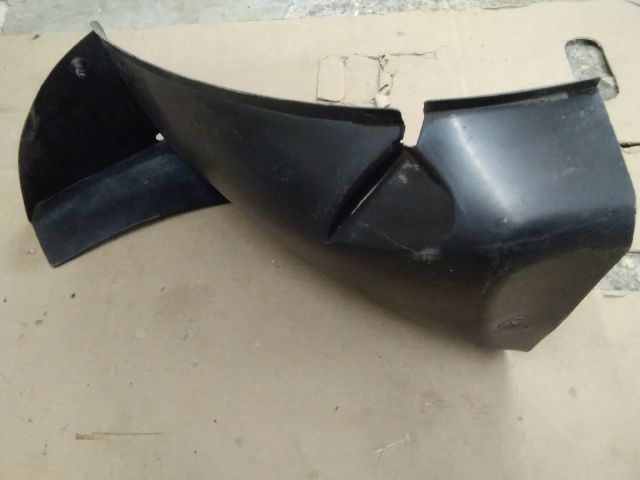 bontott PEUGEOT 206 Bal hátsó Dobbetét (Kerékjárati, Műanyag)