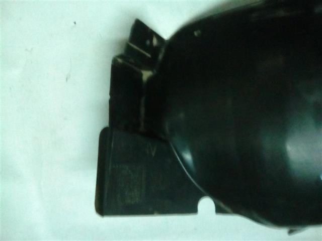 bontott PEUGEOT 206 Bal hátsó Dobbetét (Kerékjárati, Műanyag)